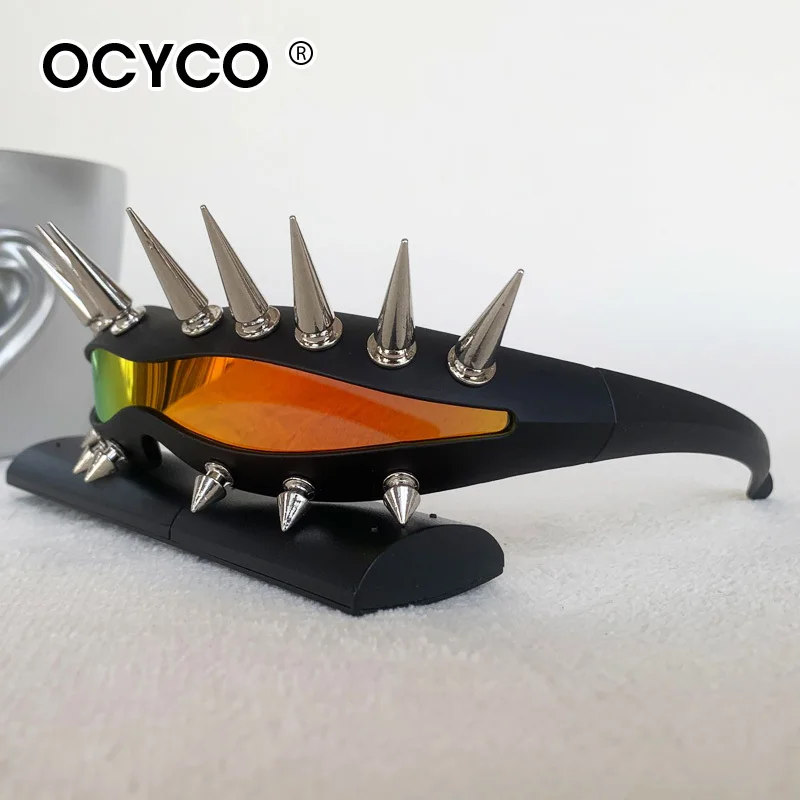 Steampunk-Sonnenbrille mit Nieten und Spikes für Herren und Damen, 2025, trendige Rock-Punk-Farbtöne, Party-Sonnenbrille, UV400, modische coole Brillen