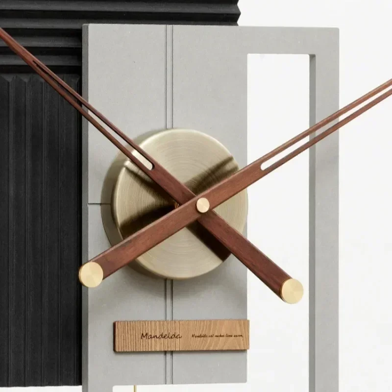 Spain Metal Nordic Creative Wall Clocks Luxury Large Pendulum Wall Clocks Living Room Modern Aesthetic Home Decoration Gifts
