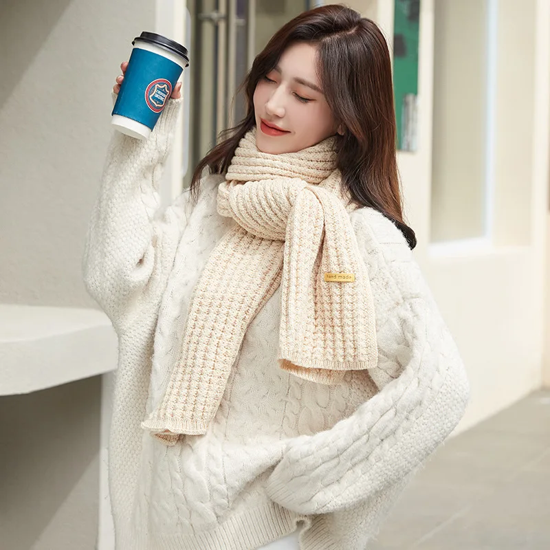 ผ้าพันคอไหมพรมถักสีทึบใหม่180ซม. ผ้าพันคอน่ารักสำหรับนักเรียนหนาสำหรับฤดูหนาวผ้าพันคอคู่แบบปราดเปรียว