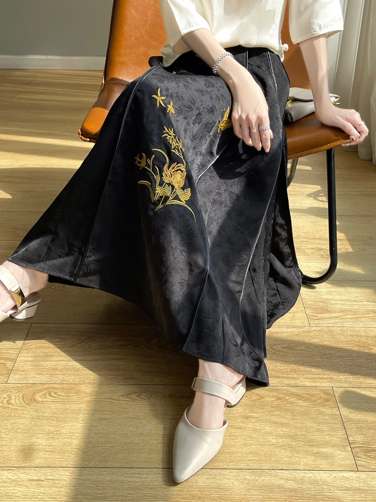 New 2024 Heavy Embroidery Chinese Style Half Skirt Women's A-Line Long Skirt Elegant  Face Skirt High Waist Draping Embr...