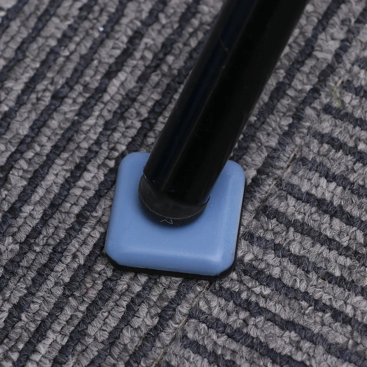 

16 pcs 30X30Mm Table Chair Self-Adhesive Floor Protector For Furniture Silent Anti-Scratch Pads Furniture Feet Pad Floor