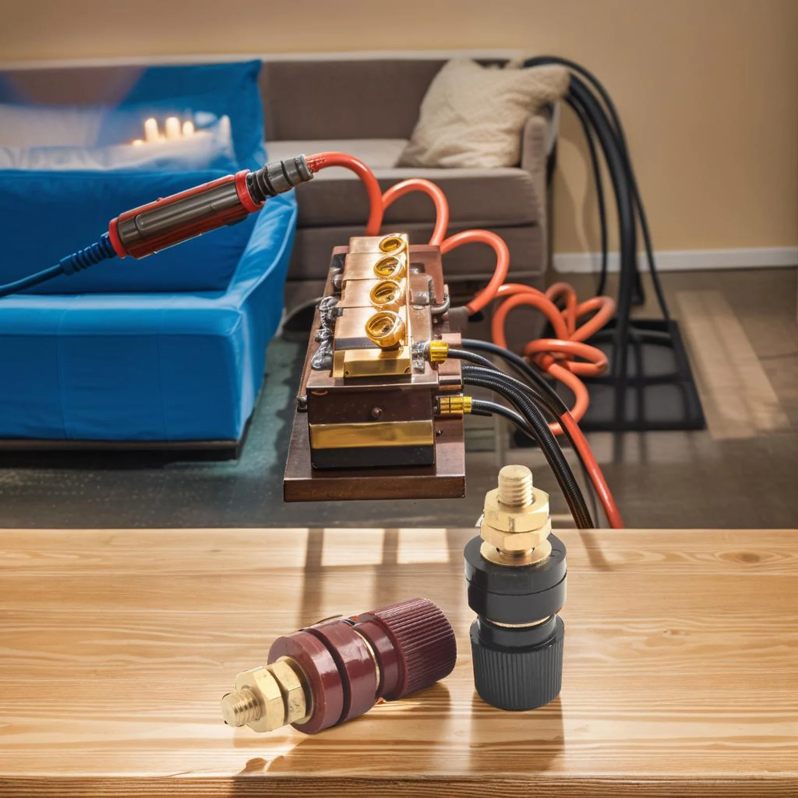 For Separating Distributing Welders Charging Generators Ships Trucks RVs Solar Panels Binding Posts 200A Black JS-555