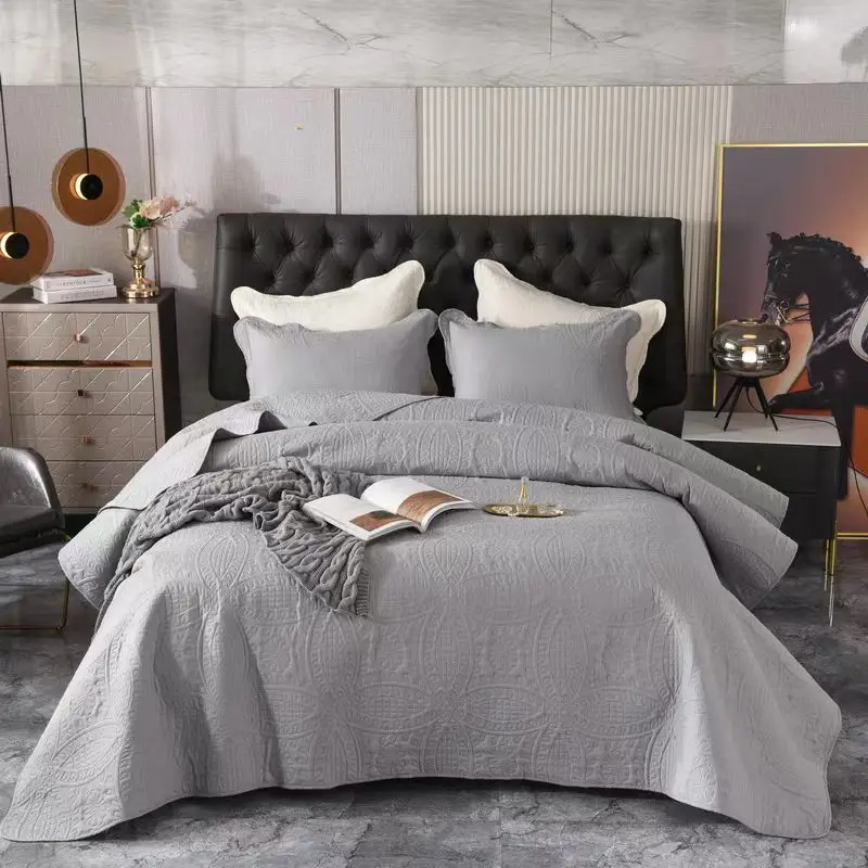 New Washed Cotton Embroidered Thickened Bedding Set - Four-leaf Clover Pattern