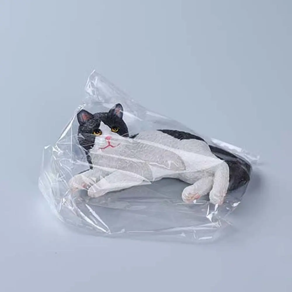 Adorable Miniature Cat Ornament Simulation Kitten Model Cat Pet Model Black White Cartoon Lying Cat Statue