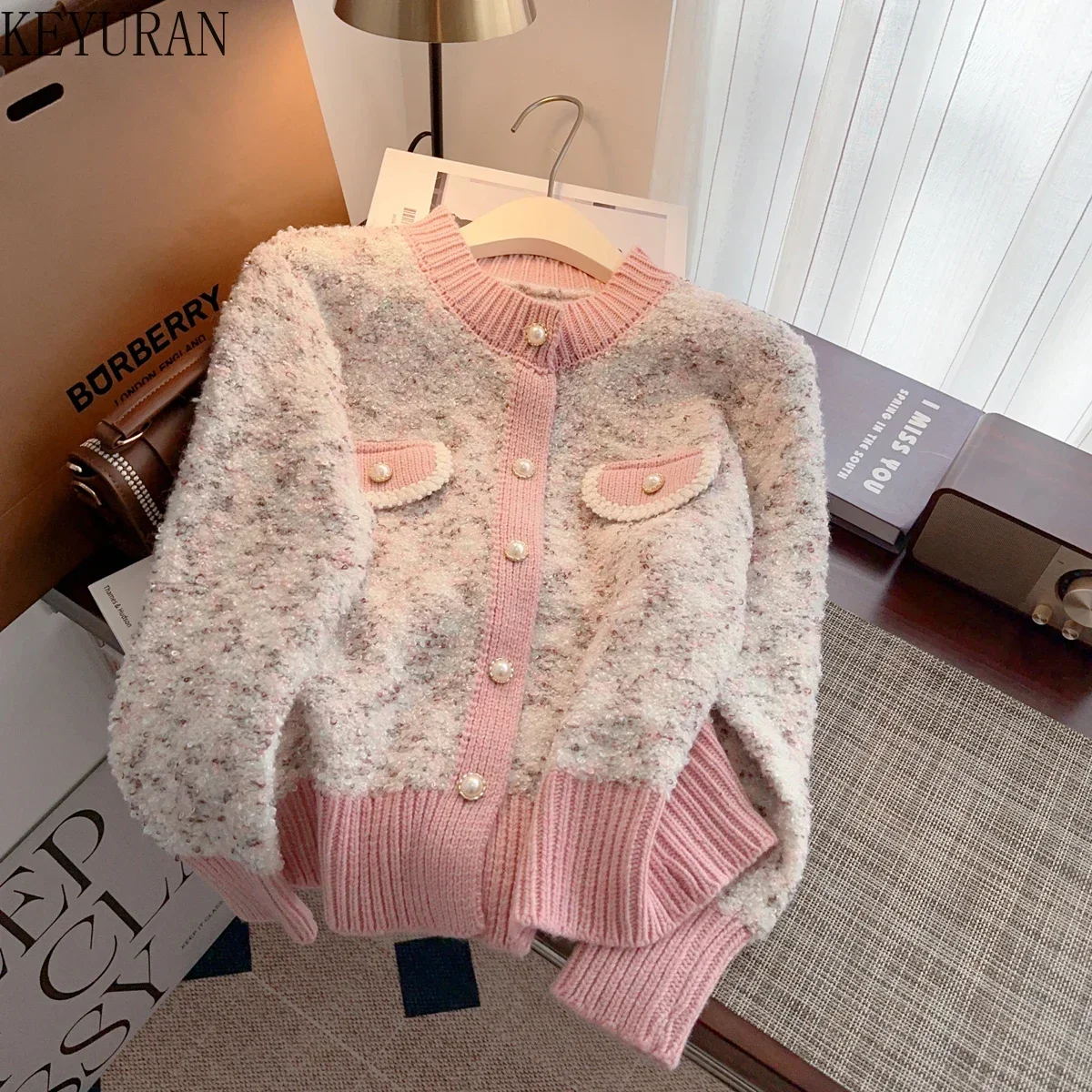 

2024 New Autumn Winter Knitted Cardigan Sweater Coat Women Vintage O-Neck Long Sleeve Pearl Single Breasted Warm Knitwear Jumper