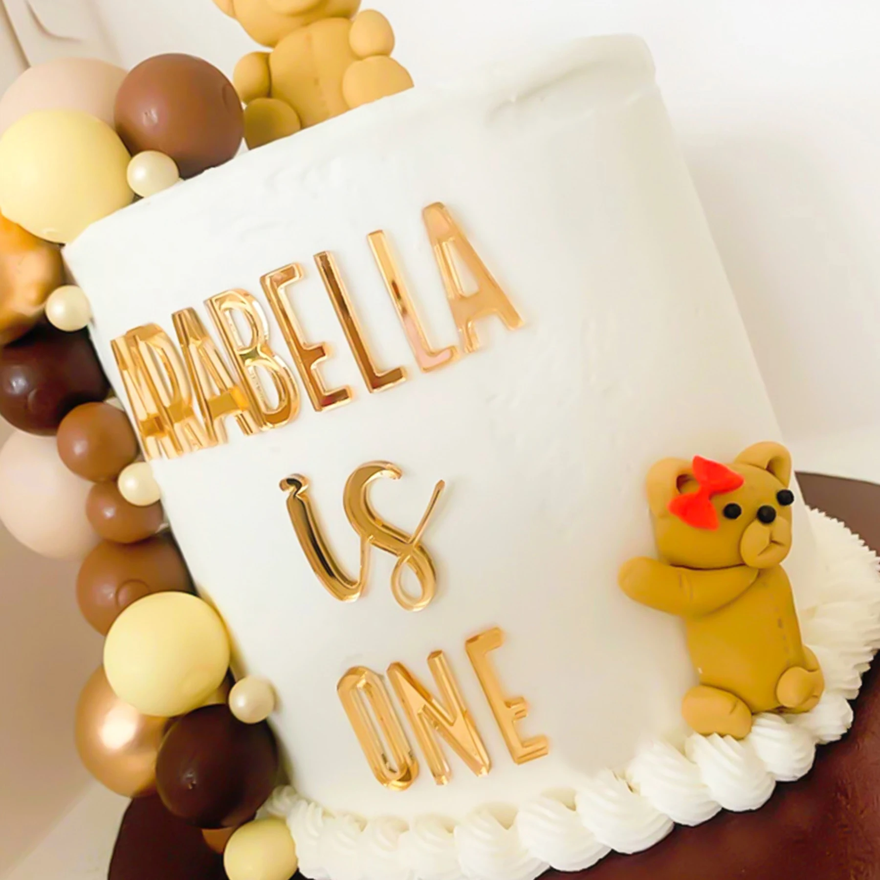 1 Set Goldene Acryl 26 Englische Buchstaben und Zahlen Tortendekoration für Geburtstag Hochzeit Party Personalisierte DIY Kuchen-Deko-Zubehör – Detail 2