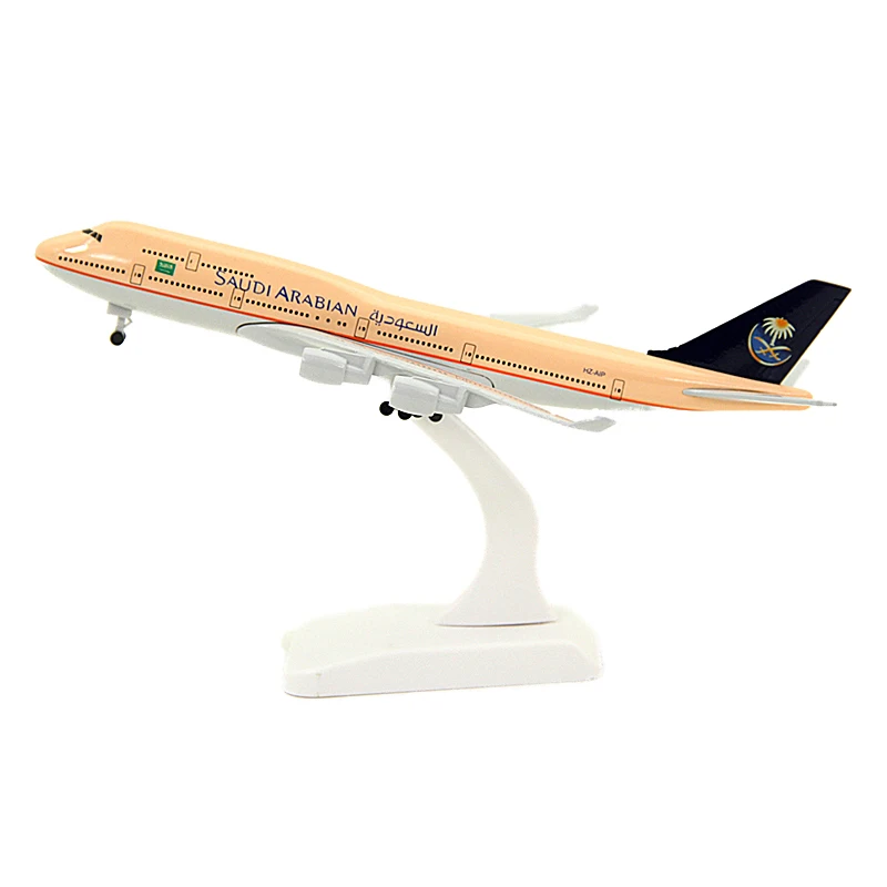 20CM Airplane Boeing B747 SAUDI ARABIAN AIRLINES Diecast Aircraft Collectible Model Toys  Kids Gifts