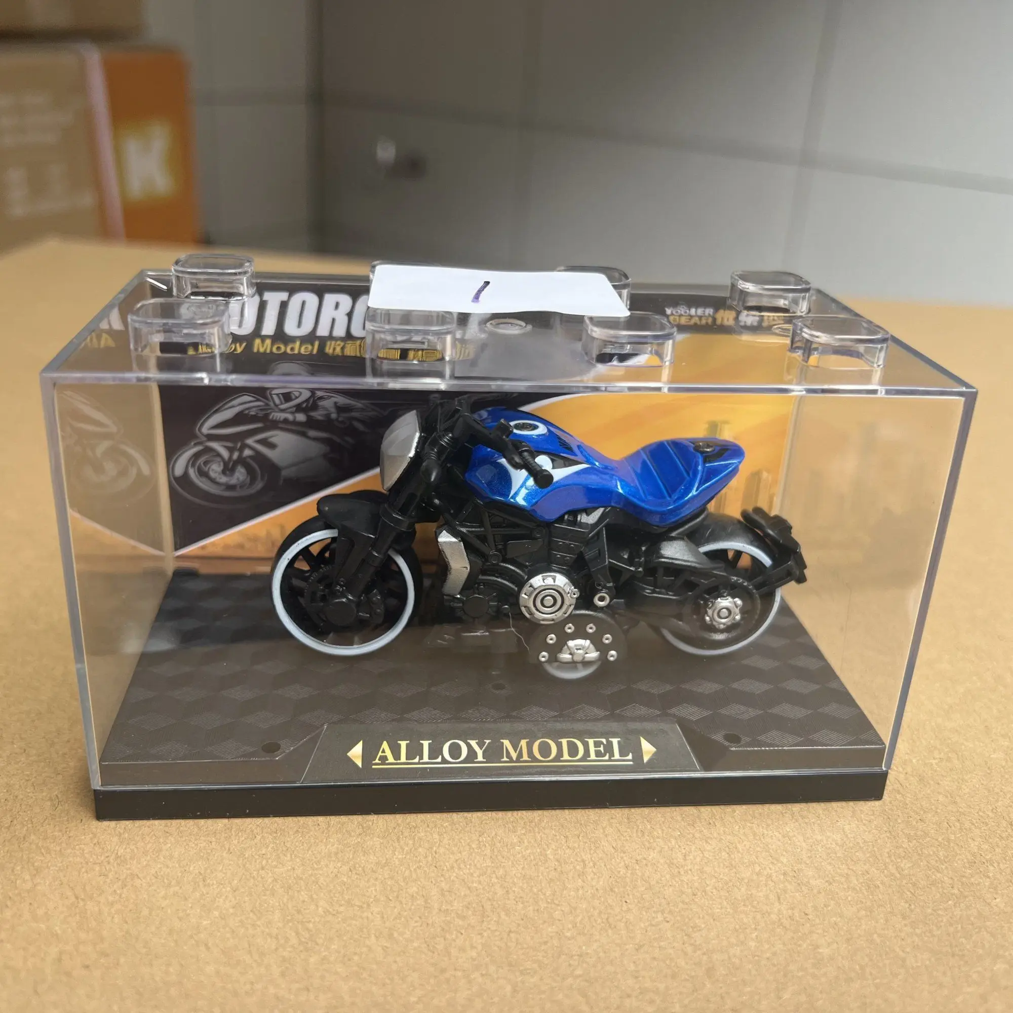 디스플레이 박스가 포함된 최신 멋진 합금 리바운드 클래식 복고풍 오토바이, 소년의 수집용 장난감 자동차 시뮬레이션 모델 선물