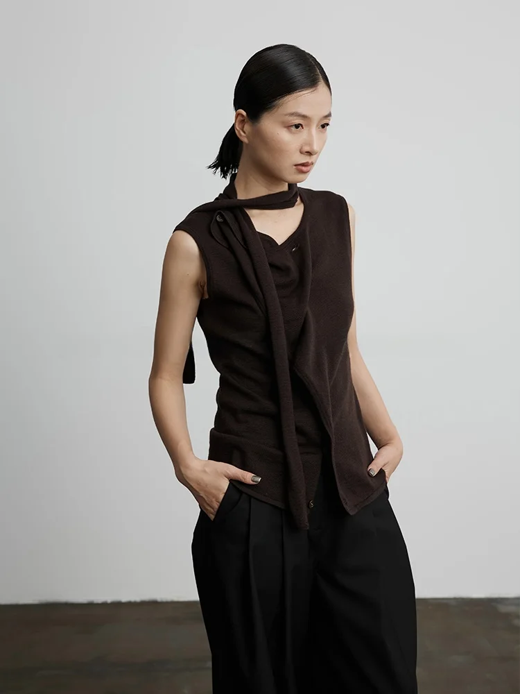 

Ordinary times Knitted Svel Vest with Sa Design Slim Fit Small Bal Top Commute Sle Pure Color Wool Blend