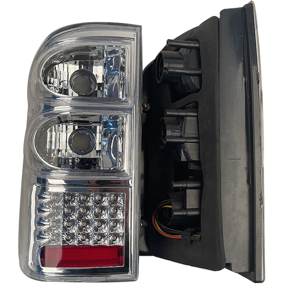 A Pair Car LED Brake Lights For Nissan Safari Patrol Y61 Modified Automobile Taillights Turn Signals 1998 To 2002  White