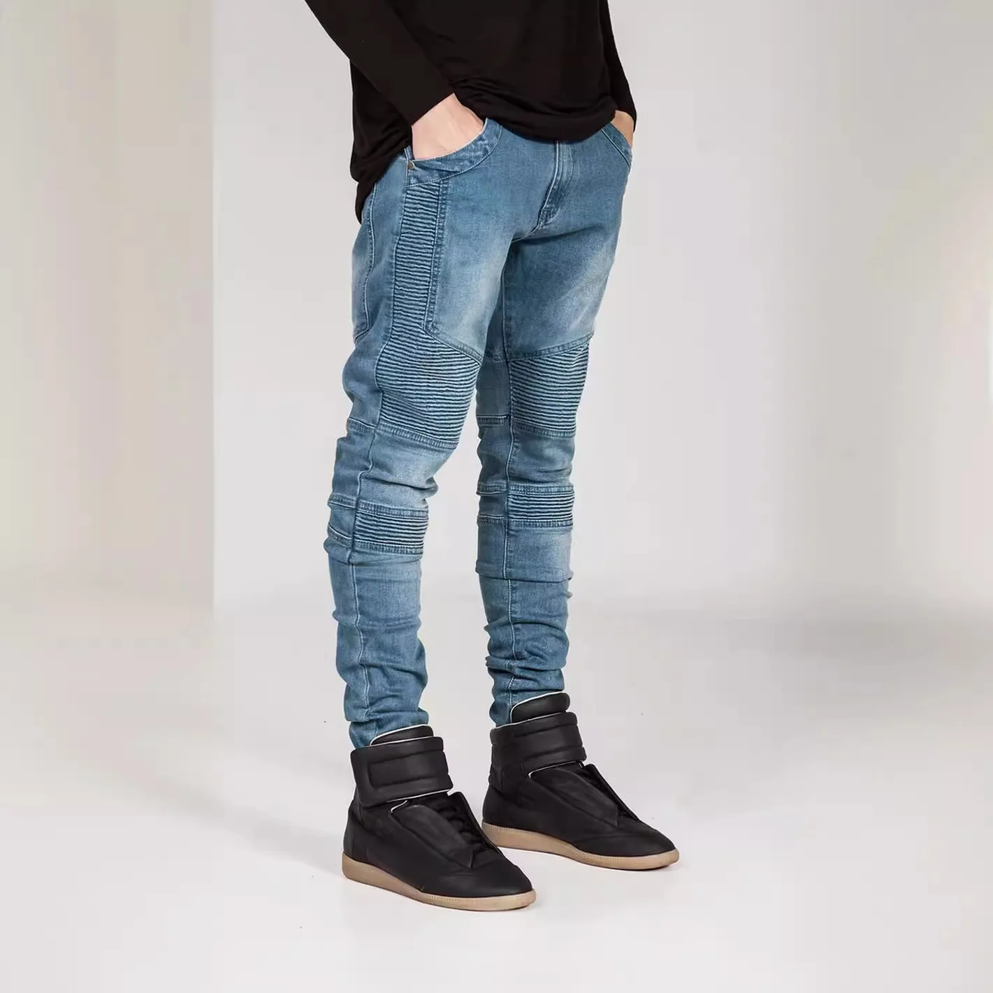 Men's Jeans Locomotive Pants Hot-selling Wrinkled Slim-fitting Small Feet Micro-elastic Jeans