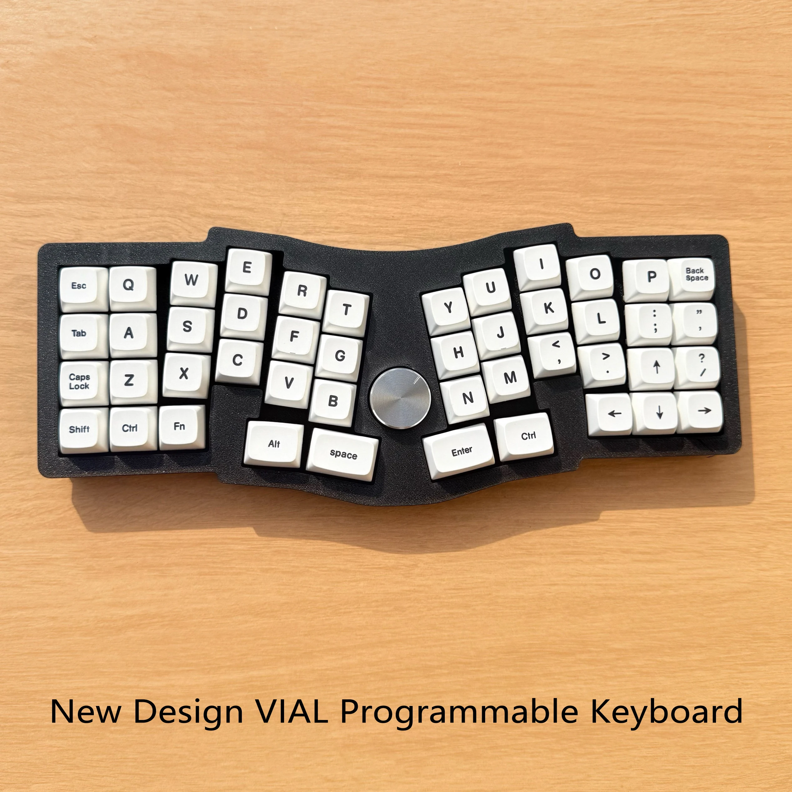 Cornele Wired Ergonomic Keyboard RGB Hot-Swappable VIAL Config QMK Knob Mechanical Games Design Keypad
