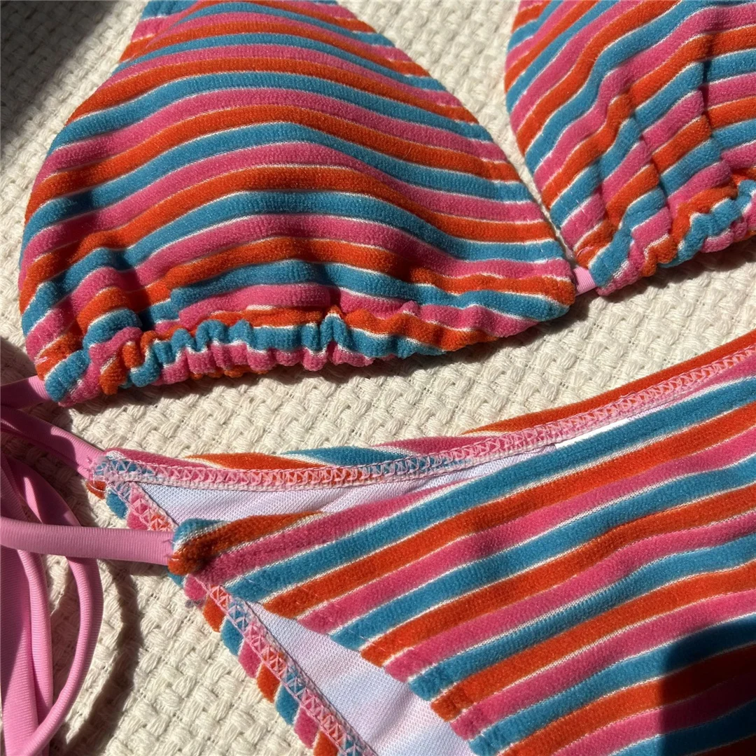 8 Farben, pinkfarbenes zweiteiliges Bikini-Set, gestreiftes Bikini-Oberteil mit hohem Beinausschnitt, Damen-Badeanzug, Damen-Badebekleidung, Badeanzug, Schwimmanzug V5540. – Detail 19