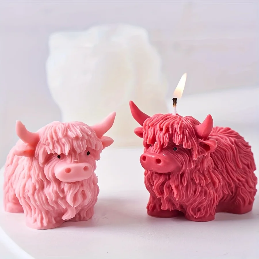 1pc Highland Cow Silicone Mold - Cute Cow Design with Expressive Eyes & Horns, Durable & Easy-Clean Candle Making Mold