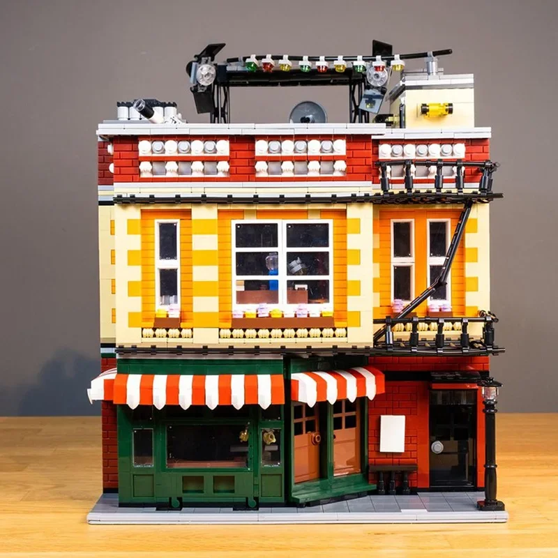 MOC Street View Store Streetscape Architecture Big Bang Theory and Central Perk Building Block Set  Model Toys kids XMAS Gifts