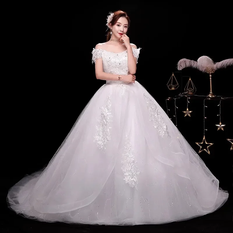 

Cheap Wedding Dress White Tulle Appliques Crystal Off the Shoulder Lace up Sequins Princess Floor Length Bride Ball Gowns XN125