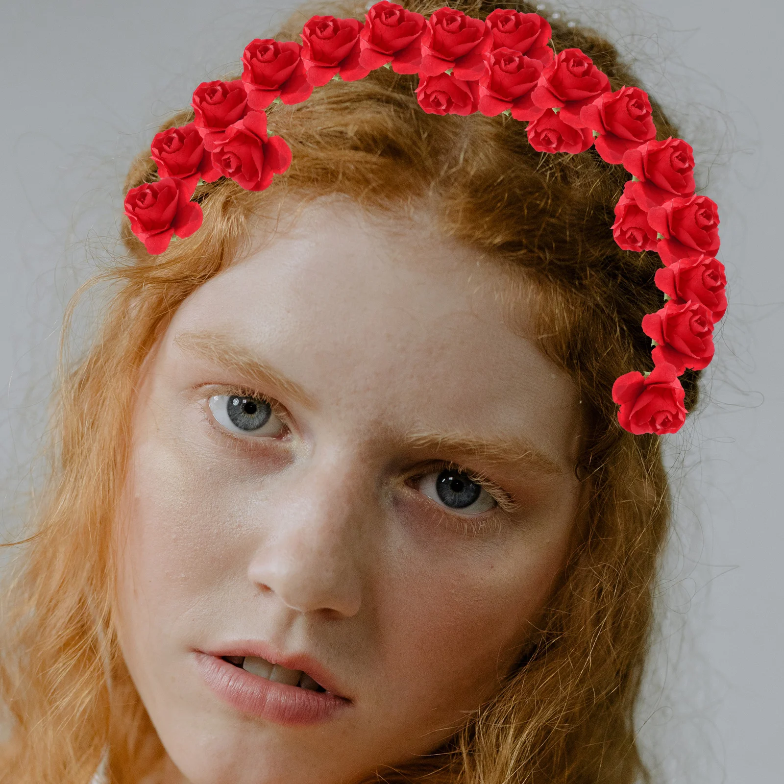 

144pcs Artificial Flowers Paper Roses Decorative Home Store Restaurant Craft Wedding Bouquet Fake Flower