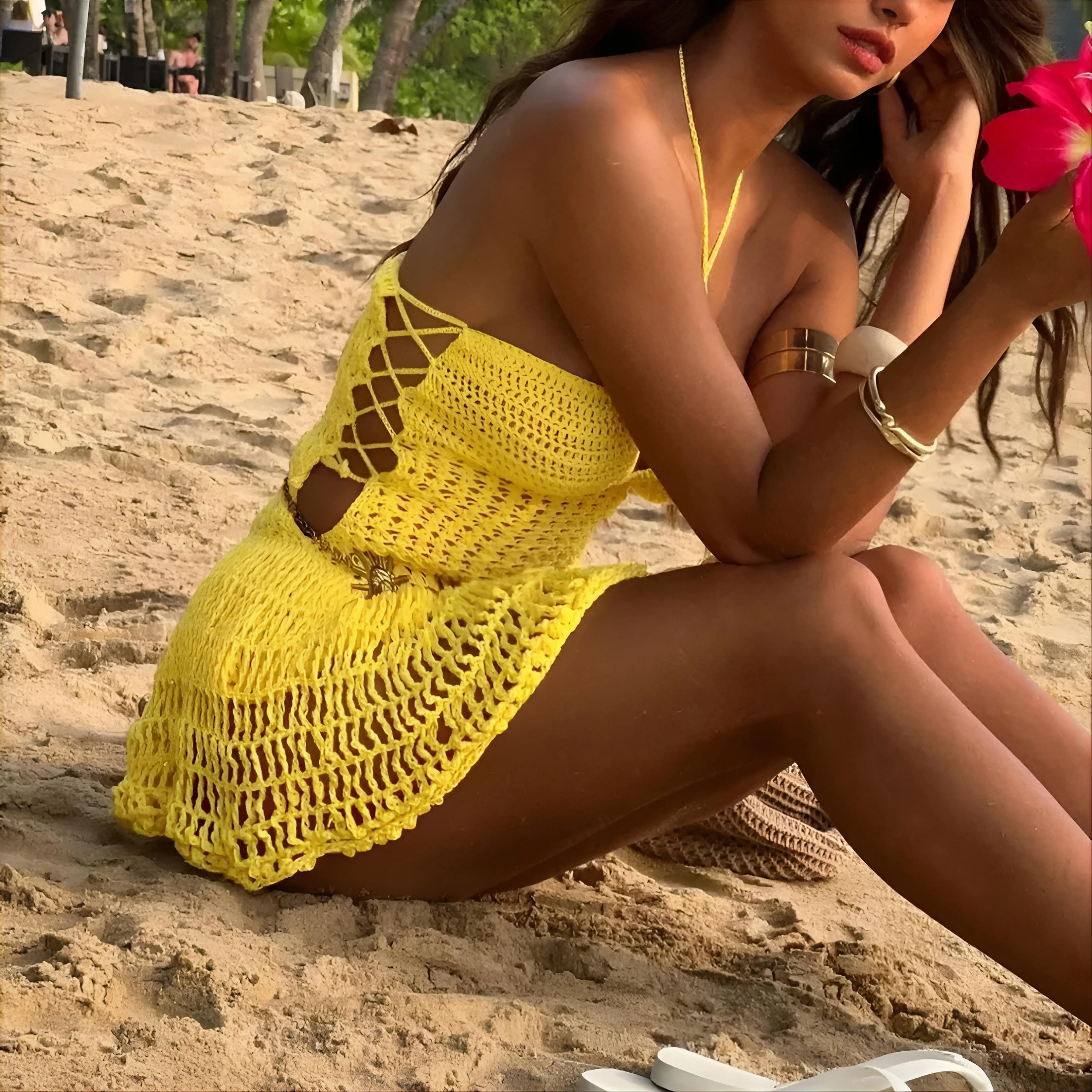 

Женский купальник-накидка Kaleidoscope Falbala с контрастным радужным принтом, защита от солнца, облегающий крой, цветочный принт, весенний сезон, эластичный.