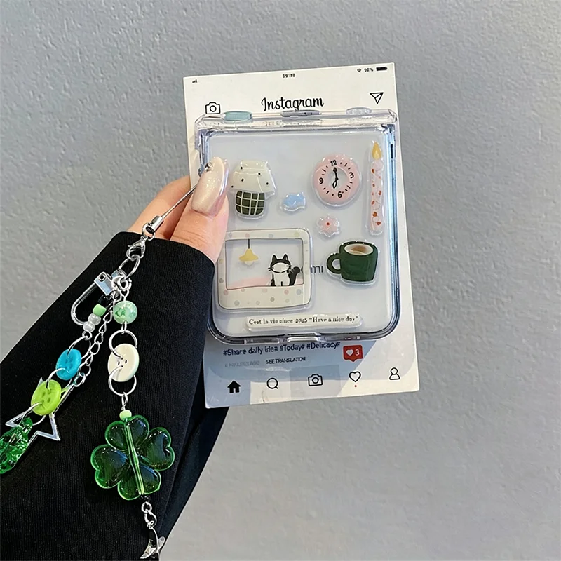 Luxury Transparent Hard Flip Case For Xiaomi Mix Flip / Honor Magic V Flip Cases With Cute Cat Stickers And Wrist Chain Lanyard