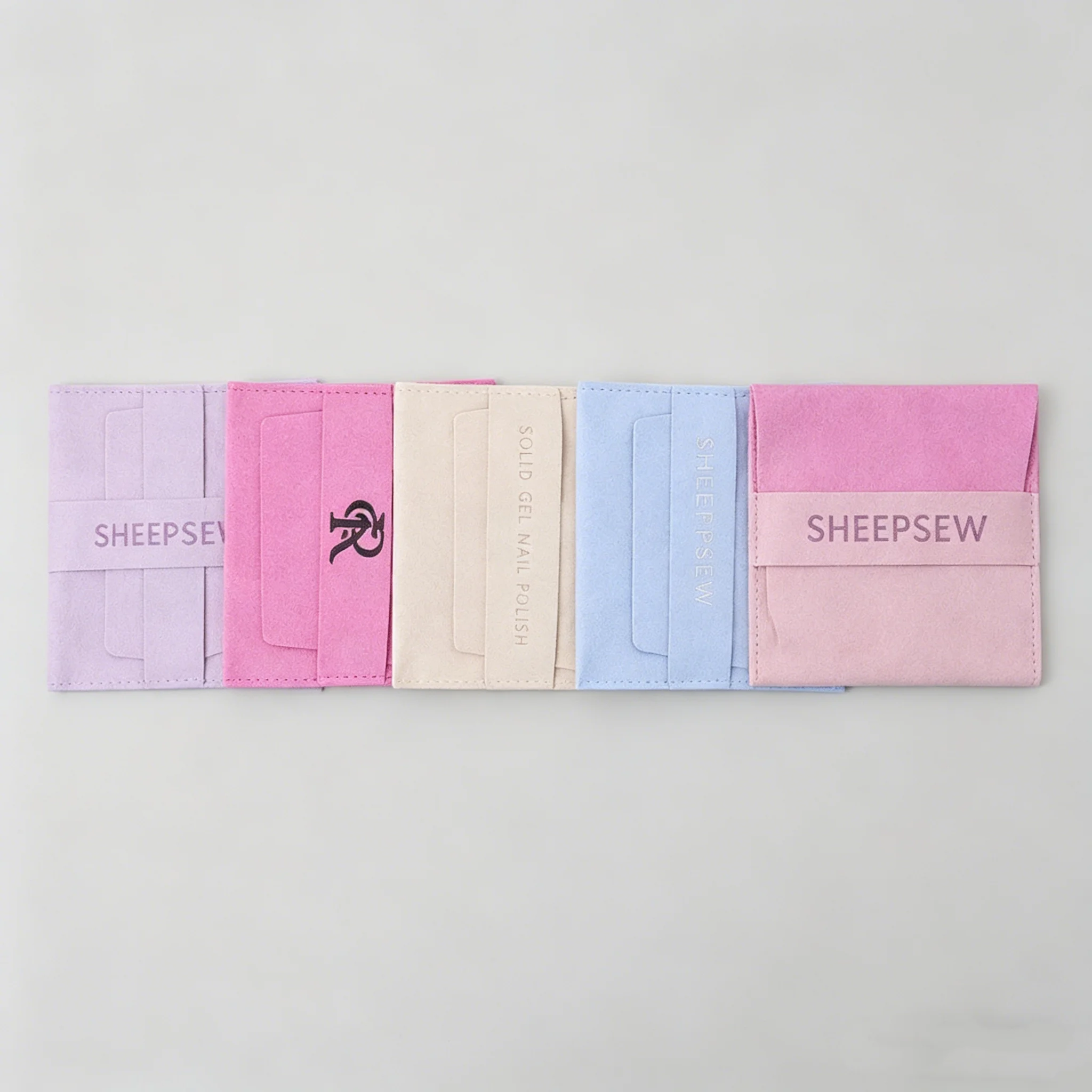 

SheepSew PC: Роскошный подарочный мешочек-конверт из микрофибры и замши с тисненым логотипом для упаковки и демонстрации ювелирных изделий и колец