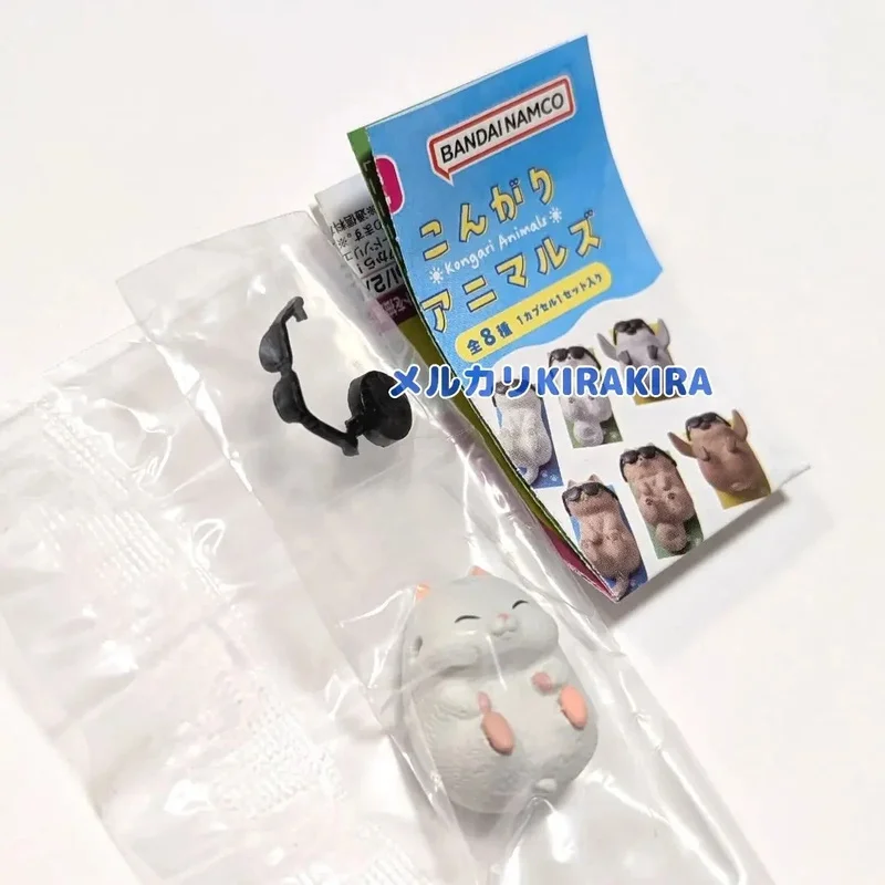 BANDAI Summer Sunbathing Small Animal Shaped Decorations: Cats and Dogs Action Figure Collection Decorations Model Gifts