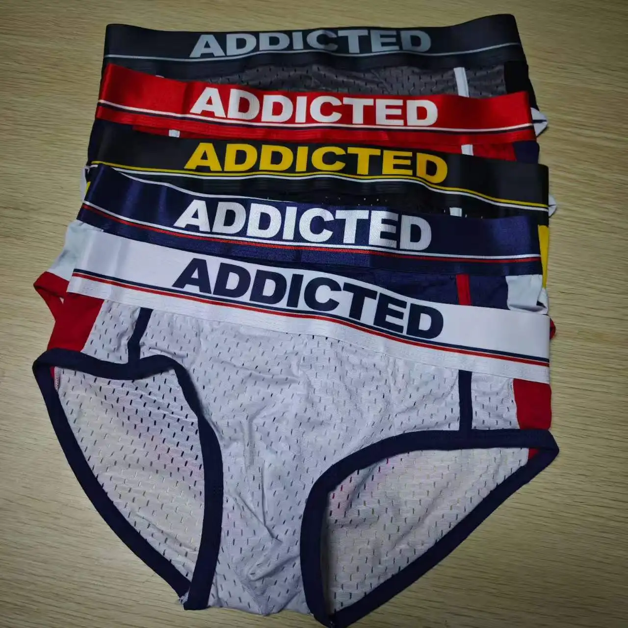 AD3-M295 Fashion Men's Mesh Breathable Classic Fashion Men's Seaside Swimsuit Underpants Wholesale in stock2026