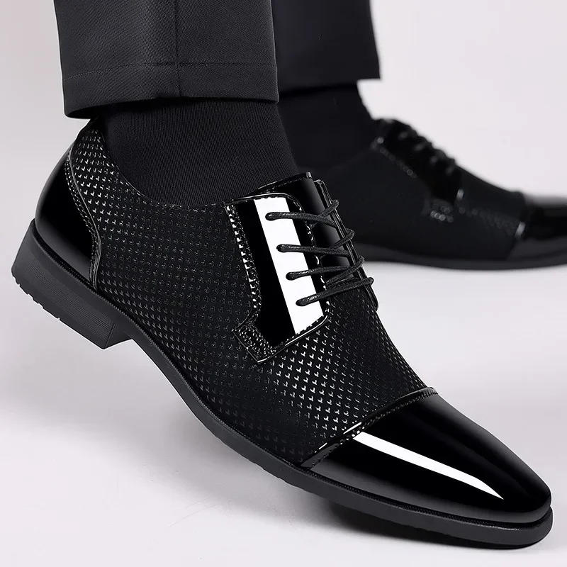 2023 New Men\'s Business Dress Shoes Casual Pointed Toe Wedding Shoes