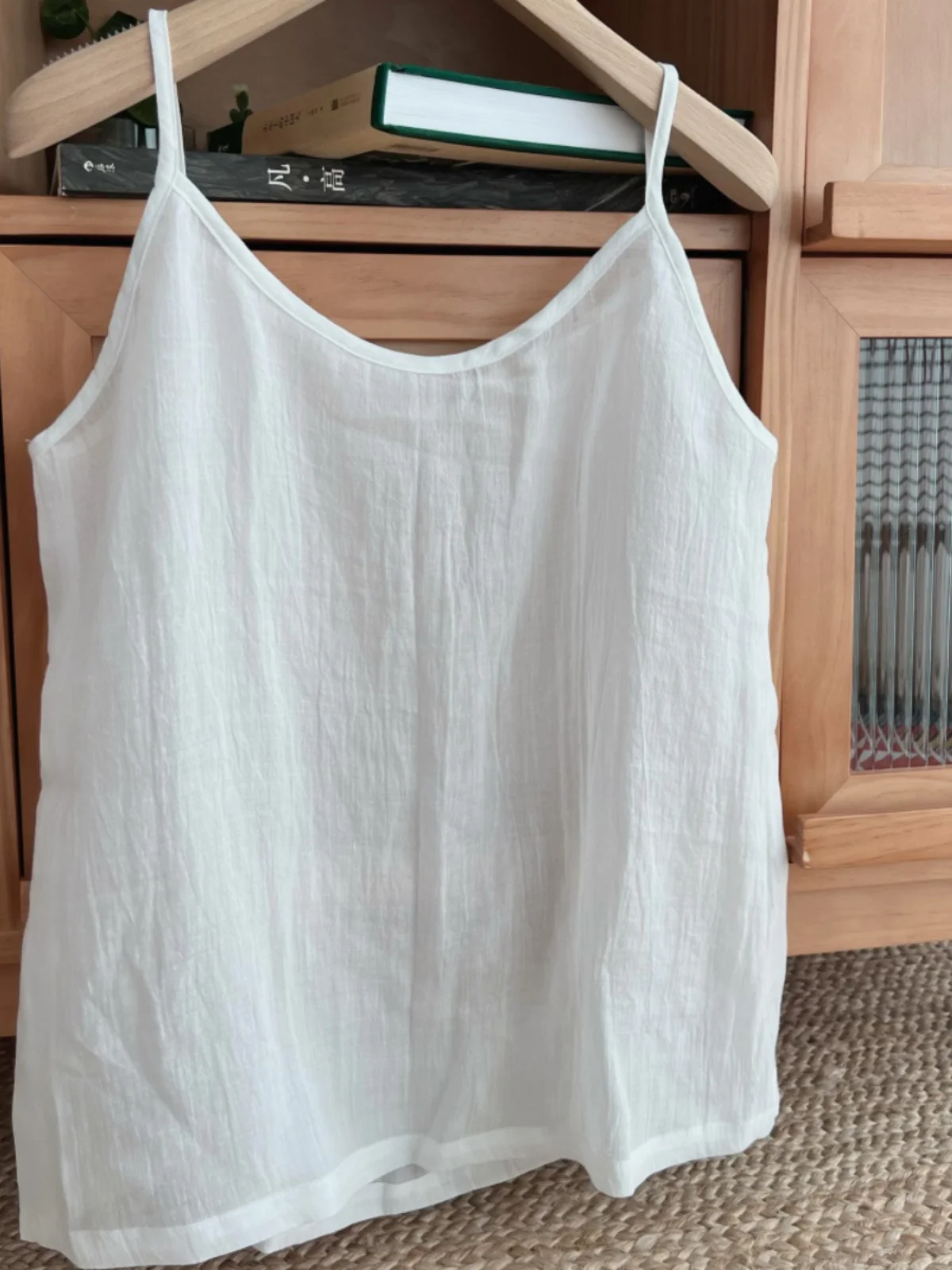 Summer Loose Women's Cotton Tank Top Pure Color Sleeveless Base Shirt U-Neckline Versatile Innerwear Outerwear Casual Sporty