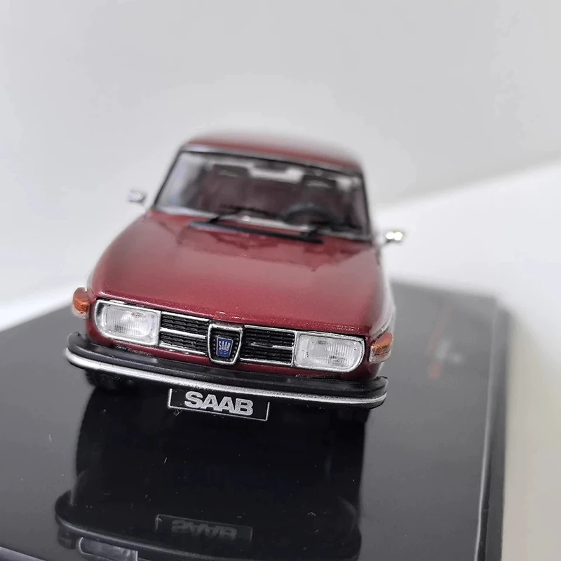 

IXO 1/43 SAAB 99 EMS 1972, имитация модели автомобиля из сплава, статическая коллекция, украшенные праздничные подарки, игрушки, сувенирный подарок