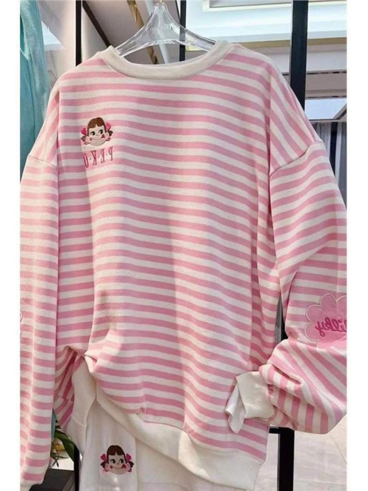 Extra grote 300-Pou ronde Ne puur katoenen hoodie dames herfst winter borduurwerk anti-aging roze halflange gestreepte top