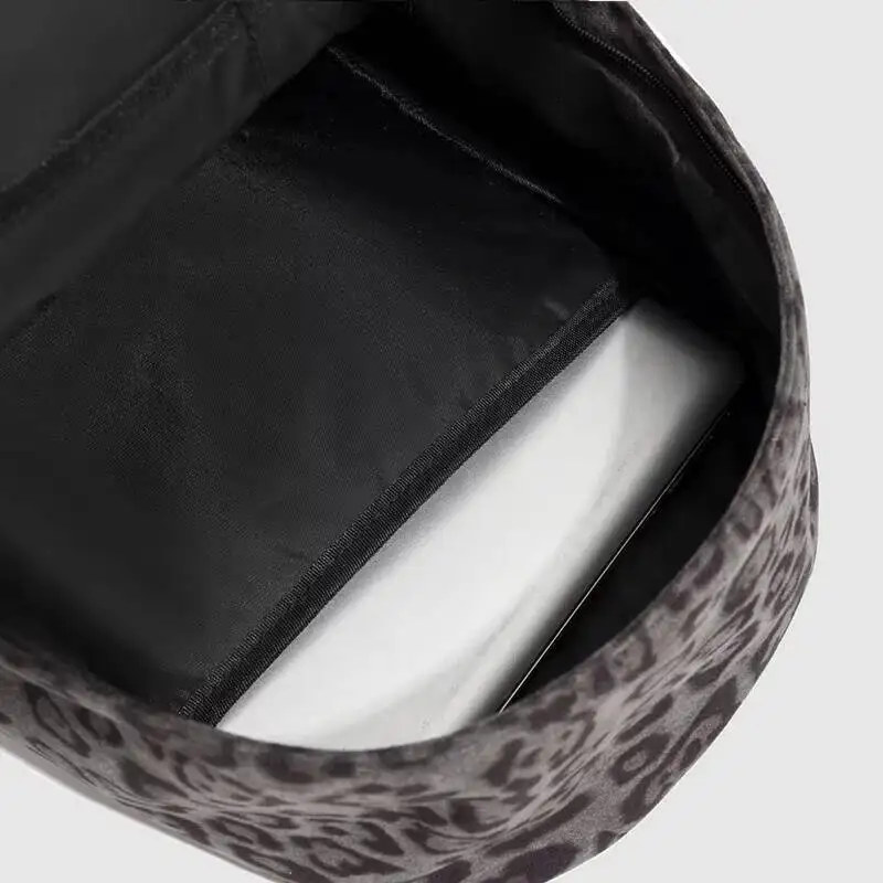 ليوبارد طباعة حقيبة ظهر بسعة كبيرة العصرية y2k Daypack حقيبة الكتب ليوبارد طباعة كوكيت محفظة حقائب السفر للنساء الرجال يوميا