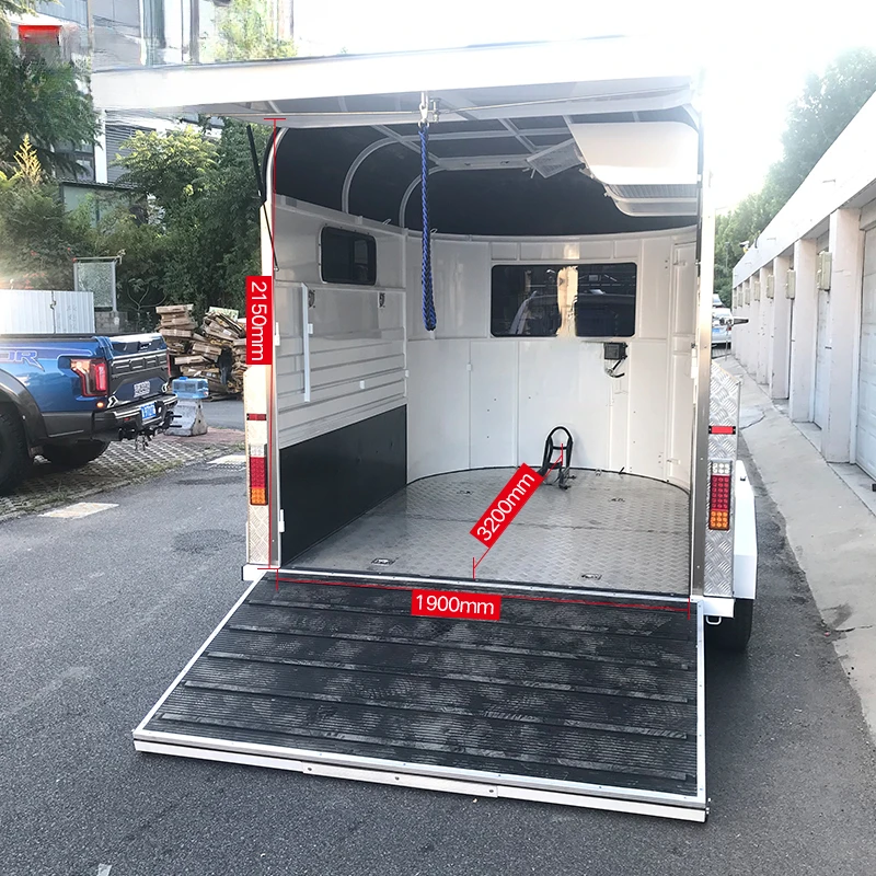 UTV/ATV motorcycle trailer pulling goods trailer double-shaft Ramallah pet closed box trailer can be licensed.