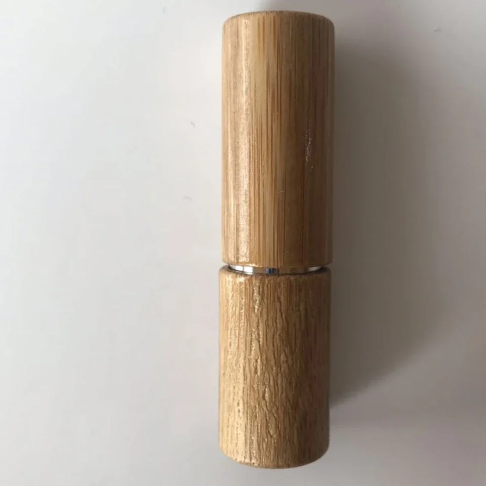 4g 10 pçs/lote eco amigável grau superior ouro prata torção até tubo de batom de bambu bálsamo labial diy vazio recipiente de batom de alta qualidade