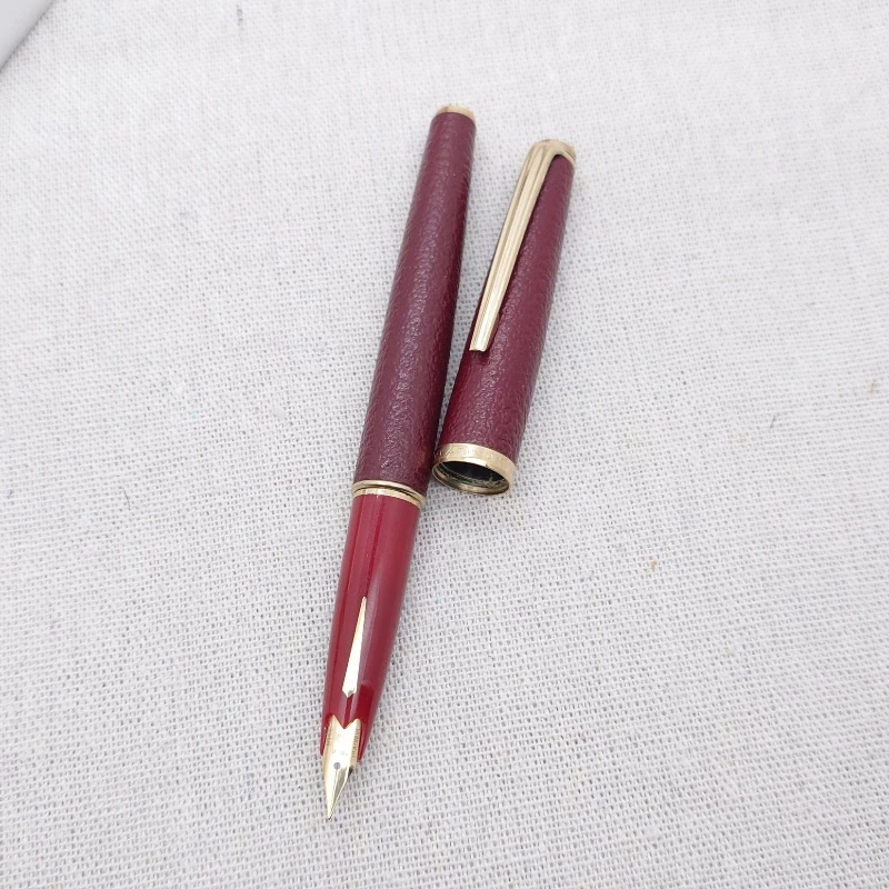 

Original Japanese Fountain Pen PLATINUM First Generation SHEEP Series 1968 Wine Red 18K Nib Crocodile Skin Pattern Ink Pen Gift