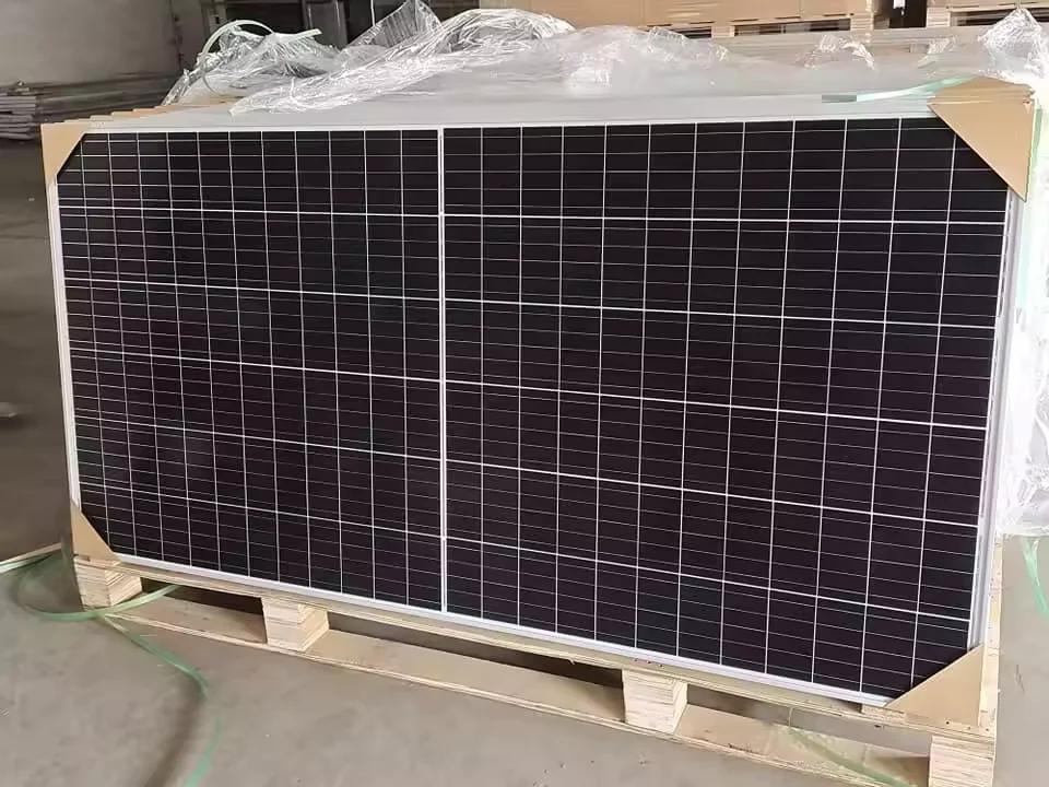 Aiko N-Type ABC Dual Glass Bifacial Solar Panel 650 Watts AIKO-G-MCH72Dw 640W 645W 650W 655W Solar Panels Eu Warehouse