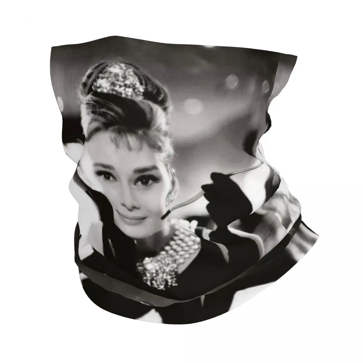 Cute Audrey Hepburn Bandana Neck Gaiter Windproof Face Scarf Cover Women Men Headwear Tube Balaclava