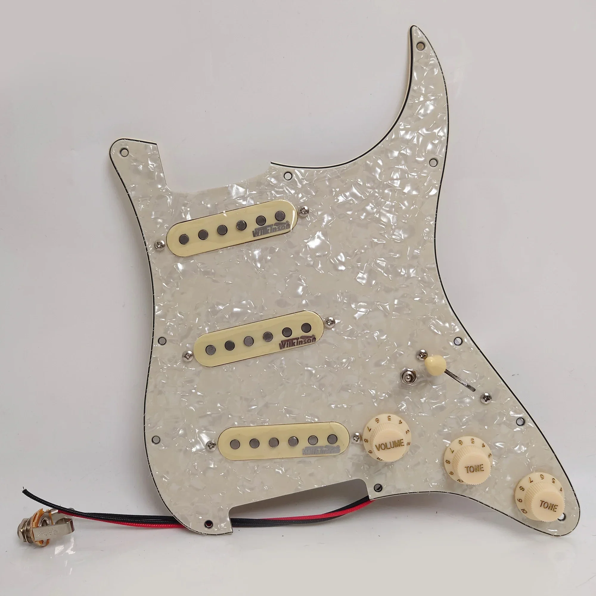 

Guitar Prewired Loaded Pickguard SSS Alnico 5 Single Coil Pickups Set for ST Electric Guitar Replacement Parts