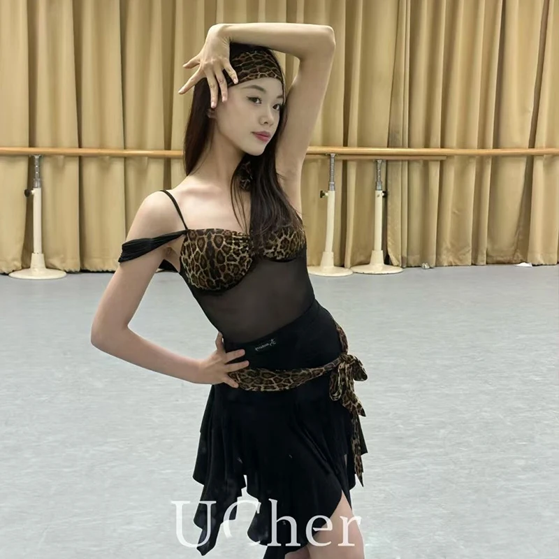 성인 라틴 댄스 복장 여름 연습 착용 민소매 레오타드 스커트 세트 패션 레오파드 프린트 댄스 슈트 라틴 복장 2005