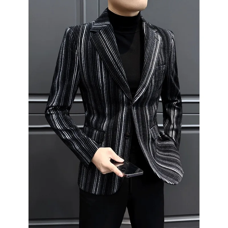 

A Men's Casual Small Suit Striped Velvet Blazer New Korean-style Slimming and High-end Stylish High-end Fashionable Men's Coat