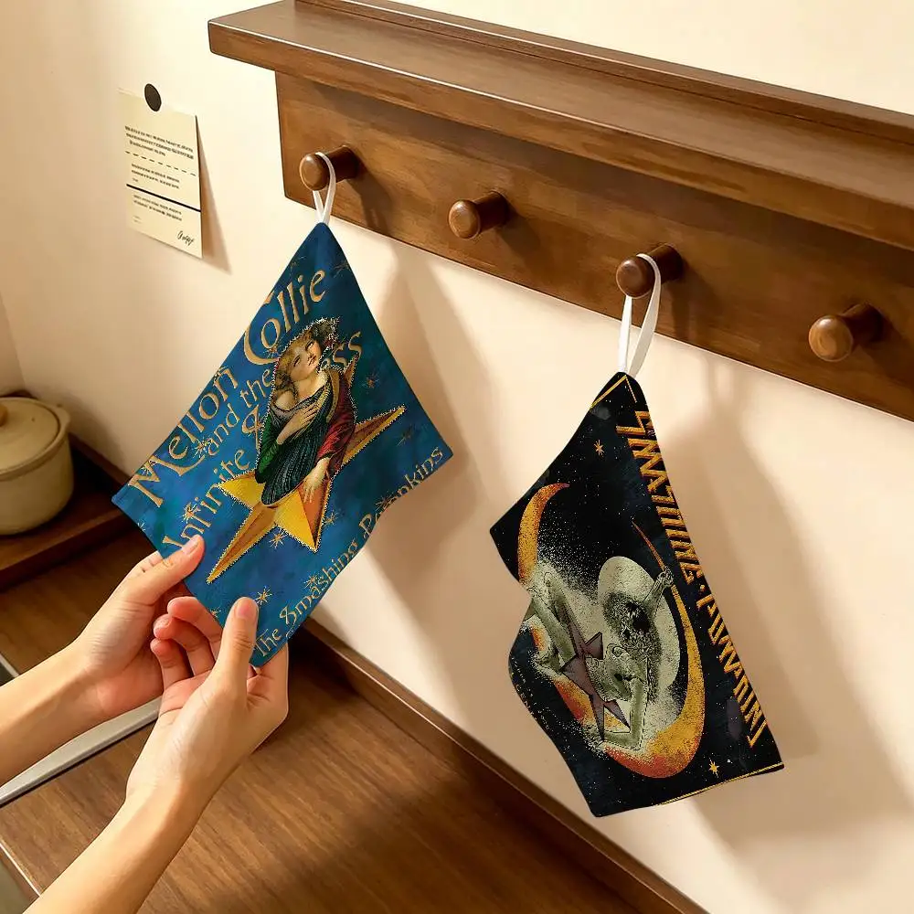 Band The S-Smashing Pumpkins  Hanging Kitchen Towel, Polyester Cotton Fabric, Absorbent Hand Wiping Towel for Home Dormitory