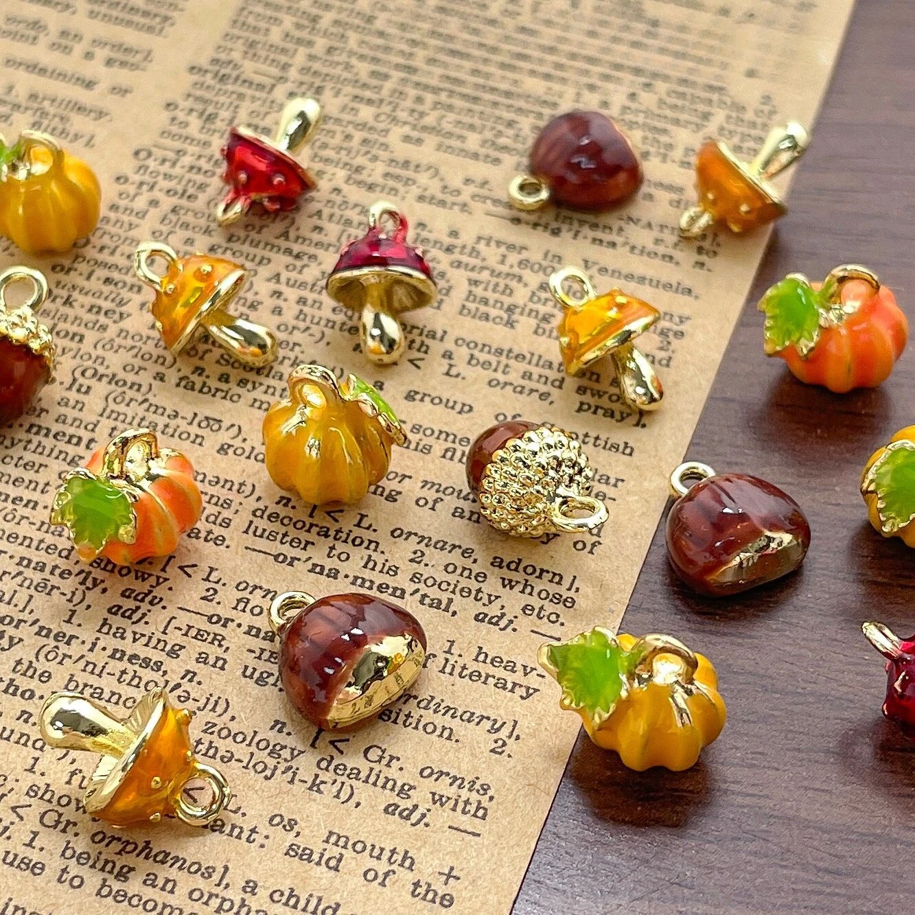 6Pcs Autumn Mini 3D Fruit Alloy Charms Pinecone Pumpkin Mushroom Chestnut Pendants DIY Necklace Making Supplies