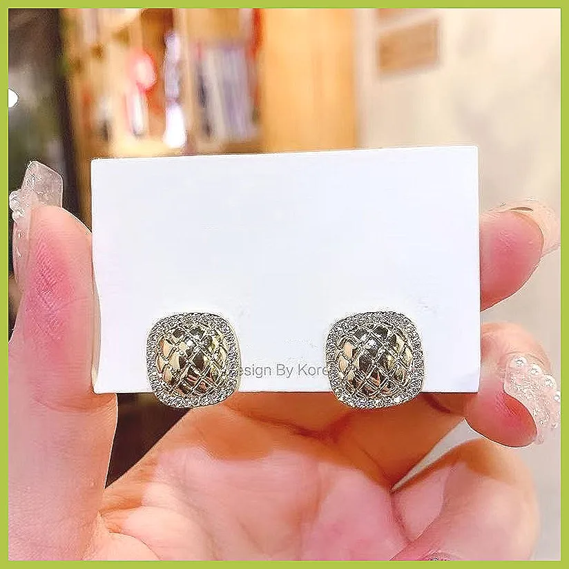 French Square Diamond Checkered Bag Earrings Clip-on, Luxury Elegant Hypoallergenic Women's Jewelry Gift