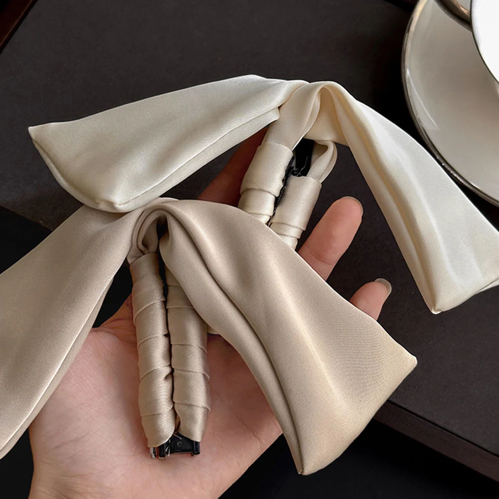 Elegant Women's Satin Bow Hair Clips - usage example