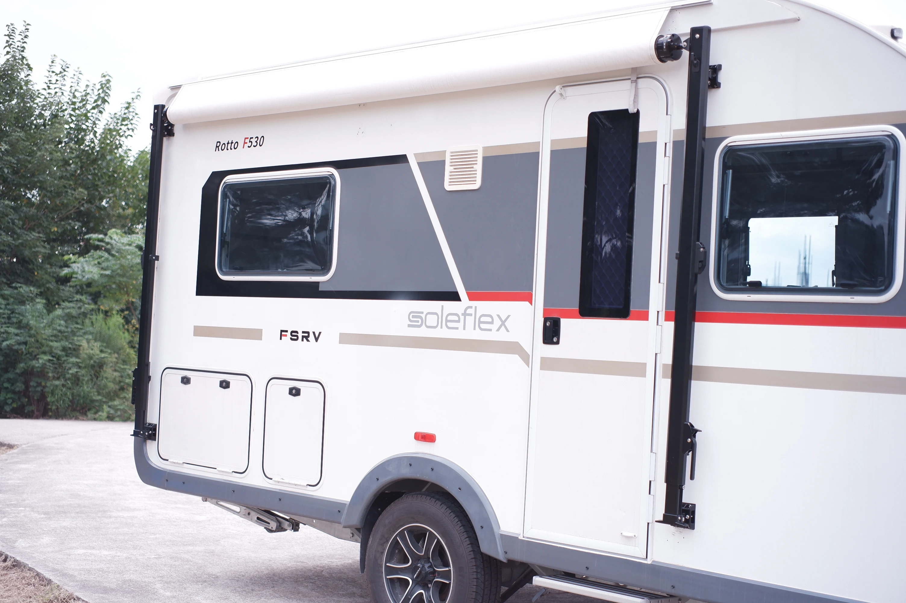 B1 Manufacturer Direct Sales Side-mounted RV Trailer Camping Awning