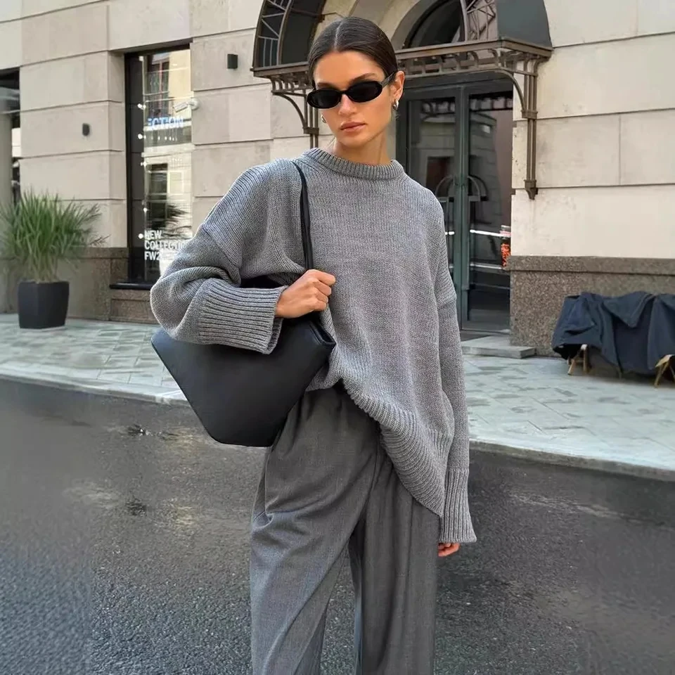 

2026 Autumn Winter New Solid Color Versatile Casual Loose Pullover Elegant Design Round Neck Sweater Women Wear