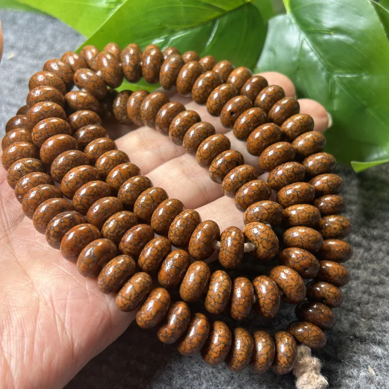 Deeply aged and cracked - seed Buddhist bead bracelet, 108 beads, Tibetan returned old star-moon bodhi prayer