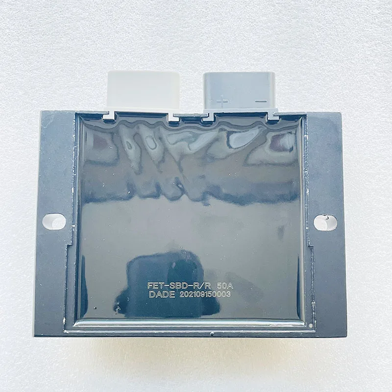 ل ODES 800 1000 ATV UTV Dominator Raider X2 X4 Ravager 720 واط منظم المعدل الجهد 21051100201 210511 RM 800 الحدود