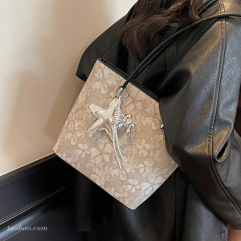 Retro Flower Printe… - image