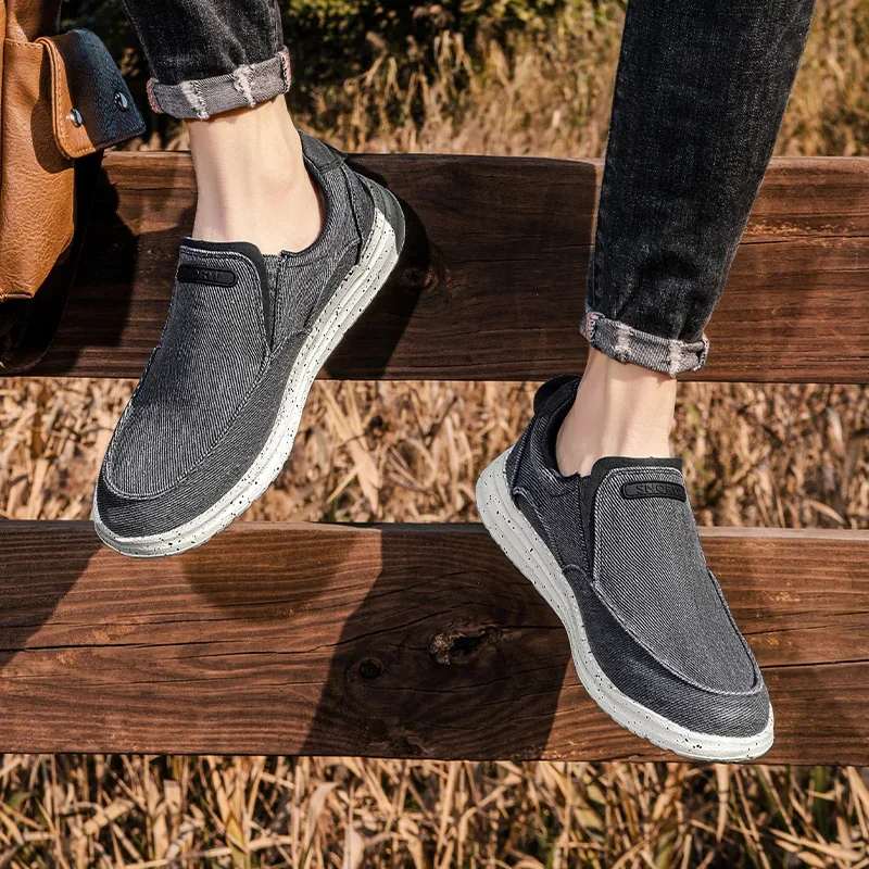 Heren Casual Schoenen Mode Canvas Schoenen Ademende Heren Wandelen Platte Sneakers Outdoor Lichtgewicht Heren Gevulkaniseerde Schoenen