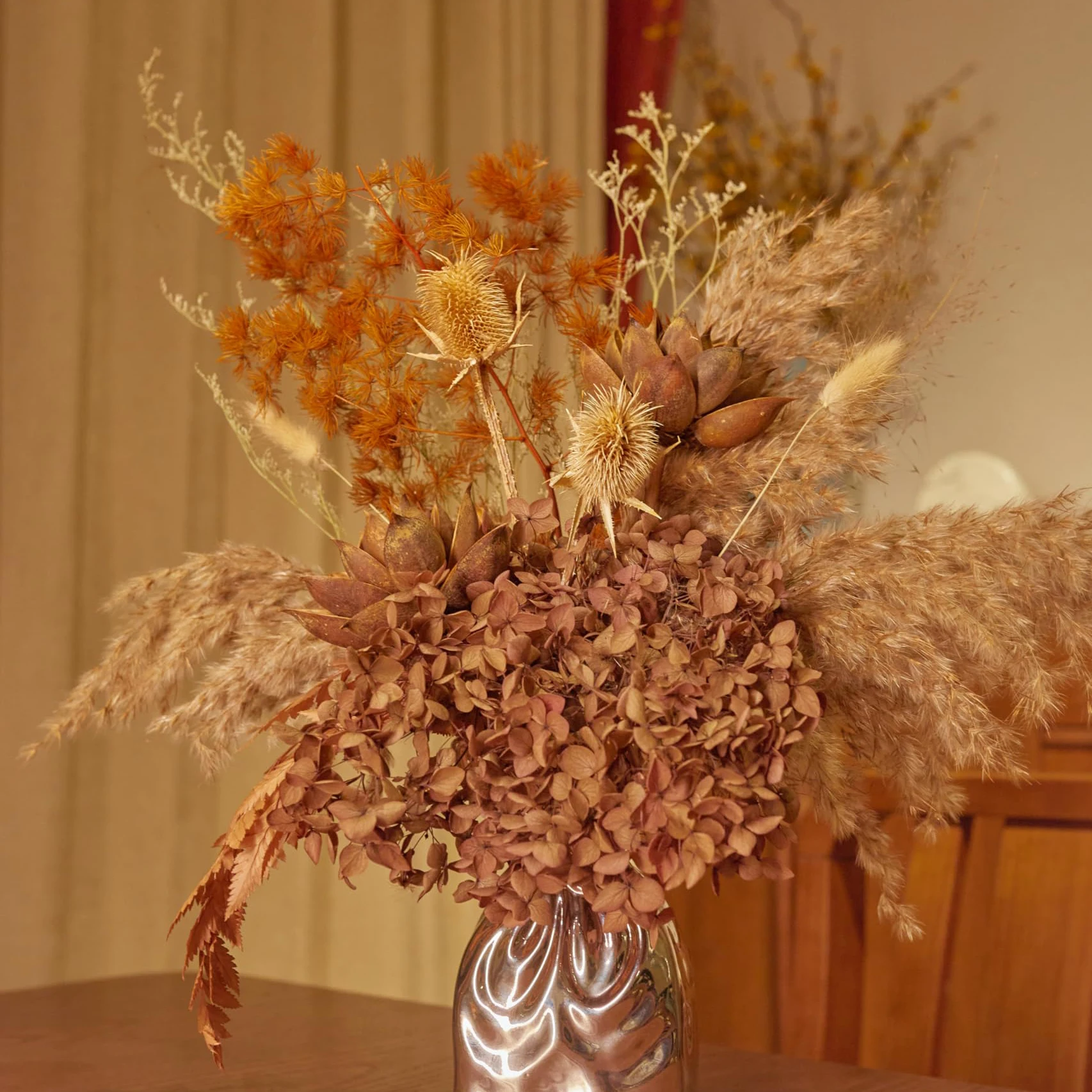 

Natural Bohemian Dried Flower Bouquet,Pampas Grass Hydrangea Decor, Wedding,Living Room Decoration,Fall Family Table Decoration